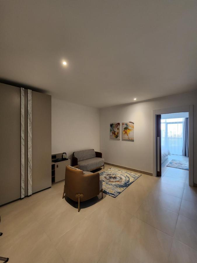 Imperial Suites Hotel Manama Ngoại thất bức ảnh
